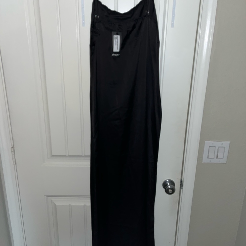 Long black silky dress with leg slits on sides. Never worn. - Picture 2 of 3